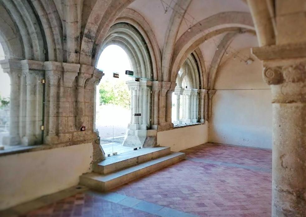 Abbaye Saint Gilbert Saint-Didier-la-Foret Exterior foto