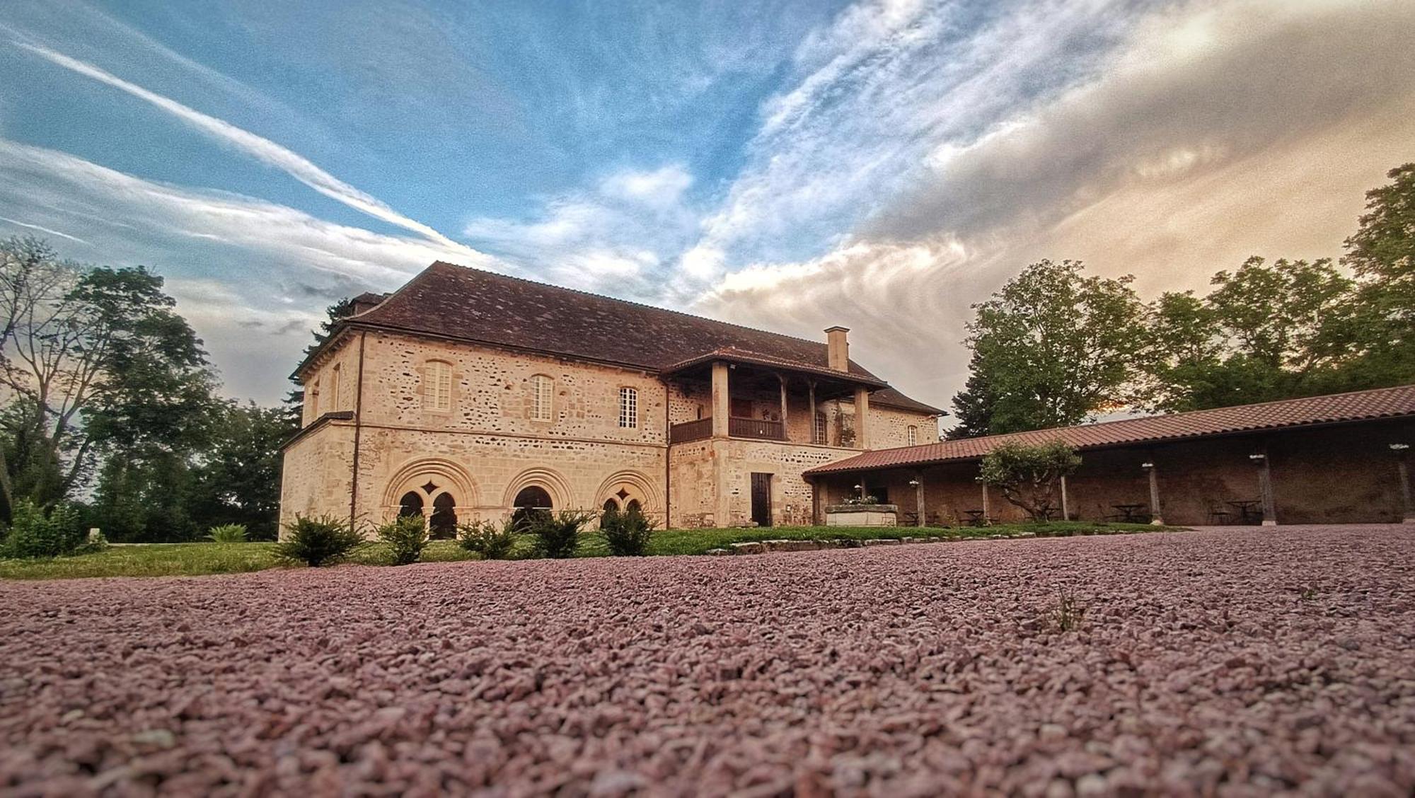 Abbaye Saint Gilbert Saint-Didier-la-Foret Exterior foto